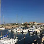 Deux Pieces Avec Vue Sur Canal Et Parking Prive A Sete - Fr-1-338-616